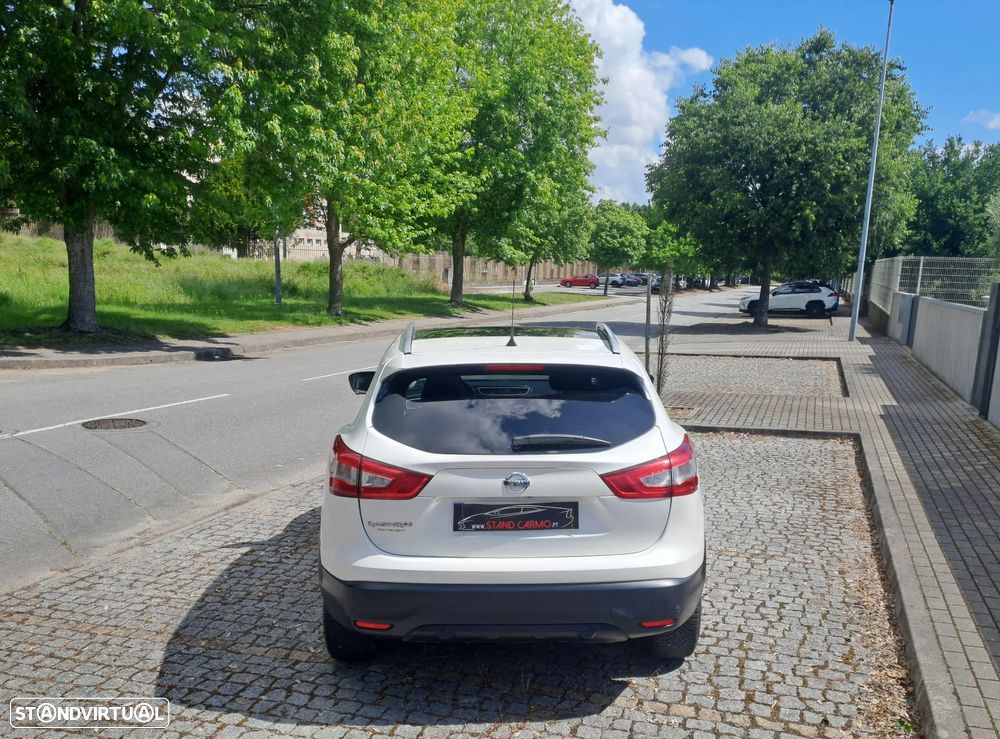 Nissan Qashqai 1.5 dCi N-Connecta 18 - 6