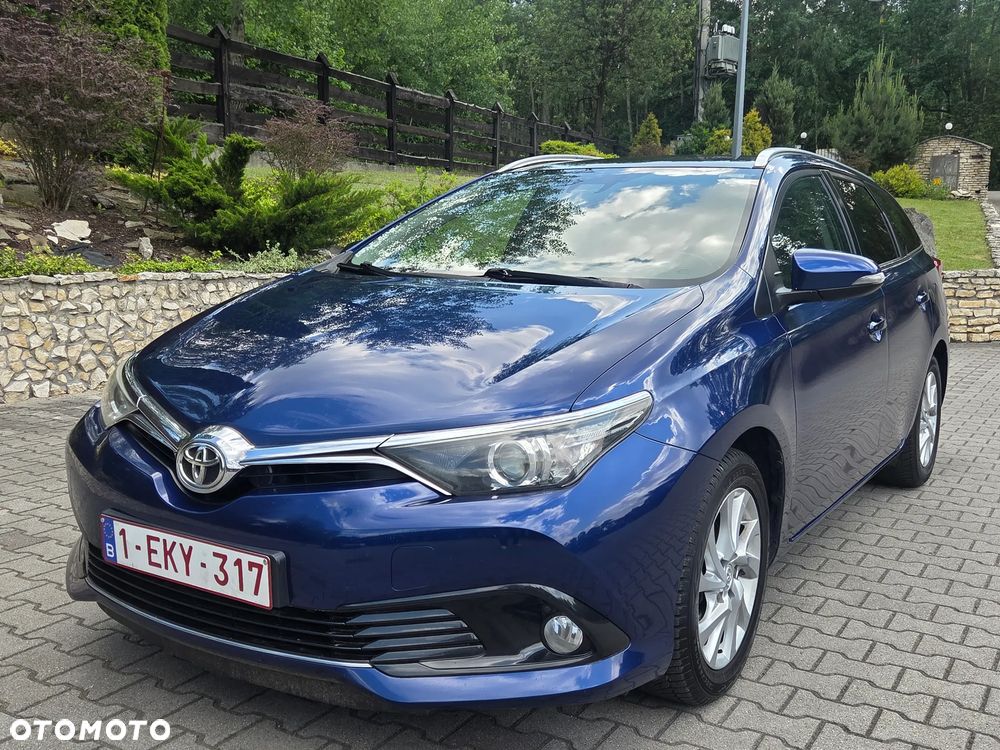 Toyota Auris 1.2 Turbo Executive - 1