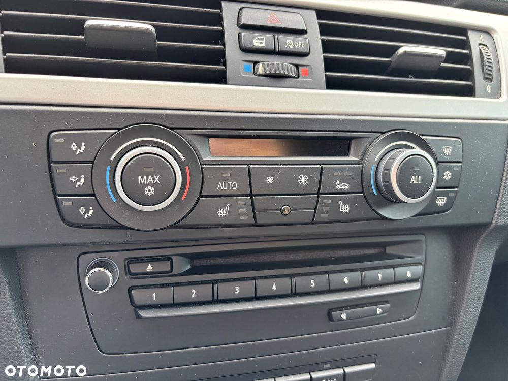 BMW Seria 3 - 25