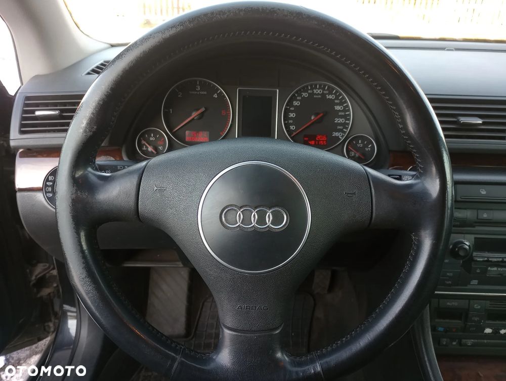 Audi A4 - 25
