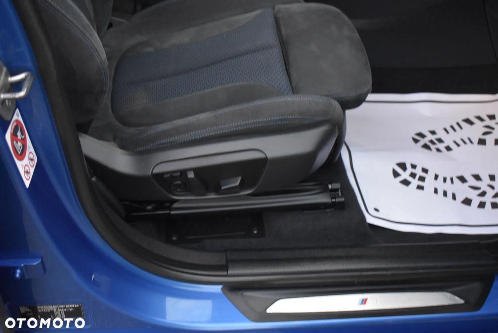 BMW Seria 2 220d xDrive Sport-Aut M Sport - 38