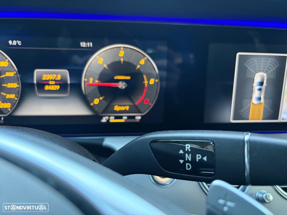 Mercedes-Benz E 220 d AMG Line - 35