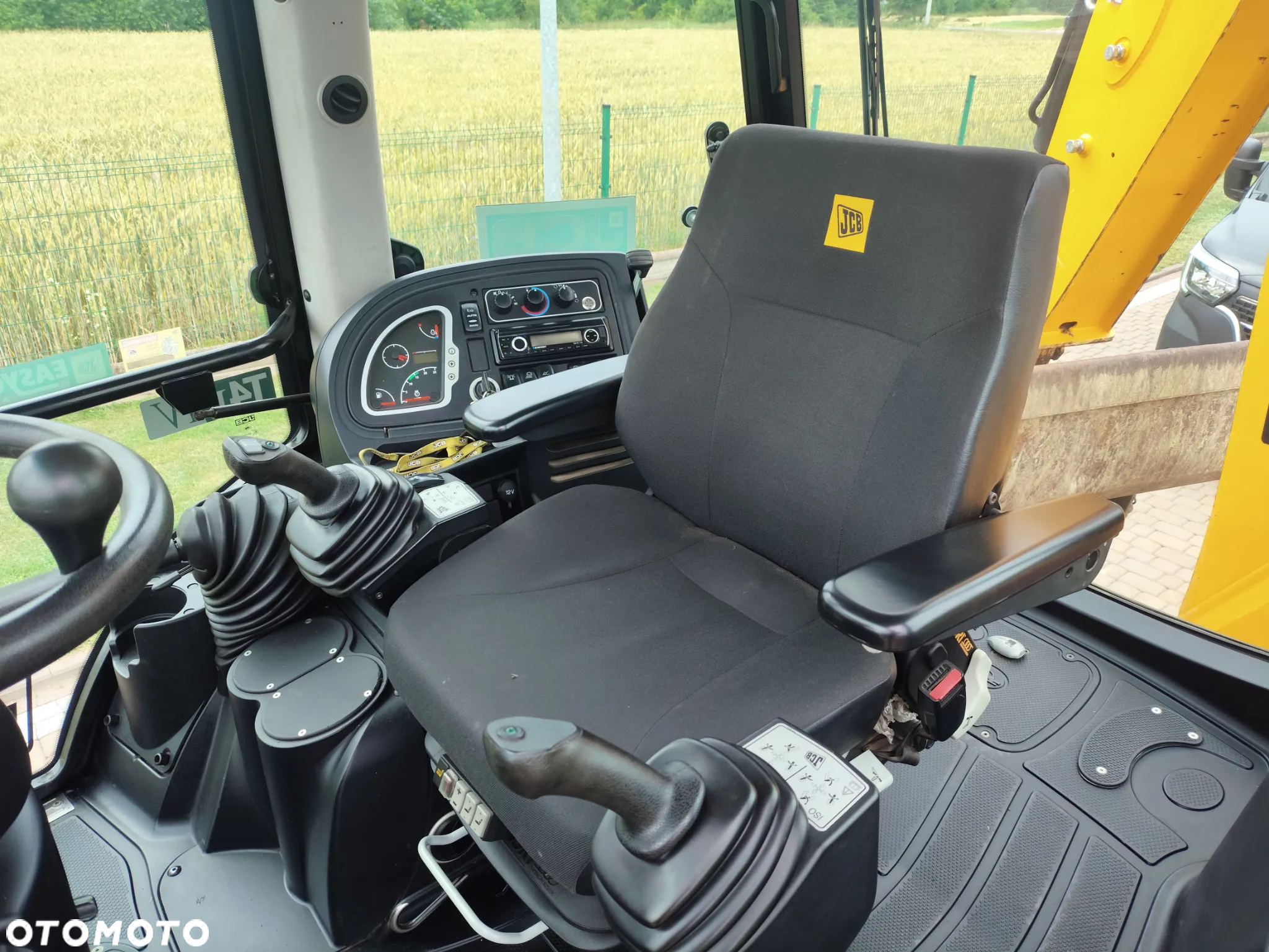 JCB 3CX CONTRAKTOR / bez  DPF I ADBLUE / JOYSTICK / SALONOWA / 2300 MTG / - 29