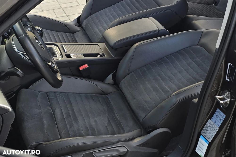 Volkswagen Passat 2.0 TDI SCR Highline - 16