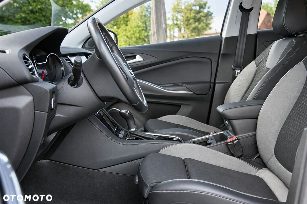 Opel Grandland X - 19