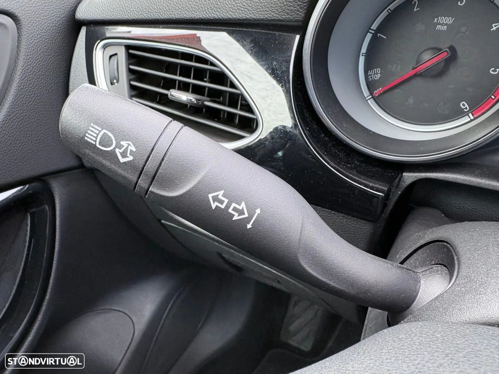 Opel Astra 1.6 CDTI Innovation S/S - 40