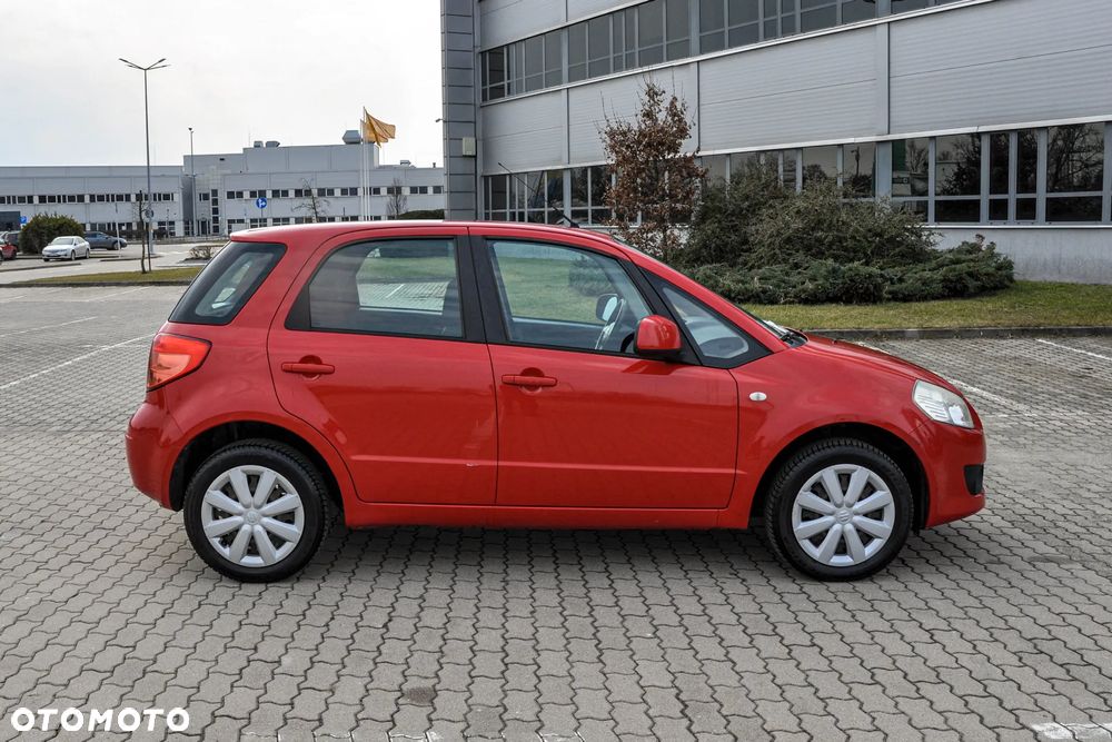 Suzuki SX4 1.5 Streetline 4x2 Classic - 5