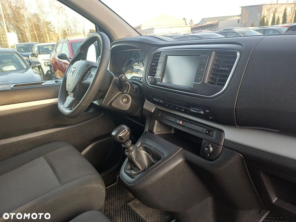 Toyota Proace Verso 2,0-l-D-4D L2 (8-Si.) Family - 12