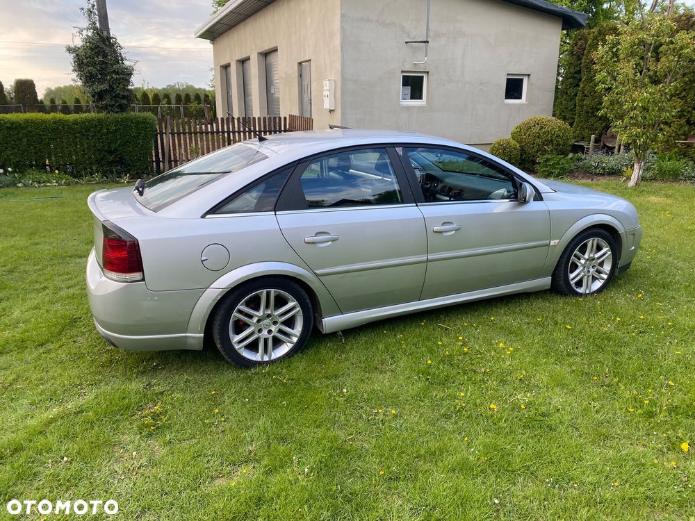 Opel Vectra GTS 2.2 - 16