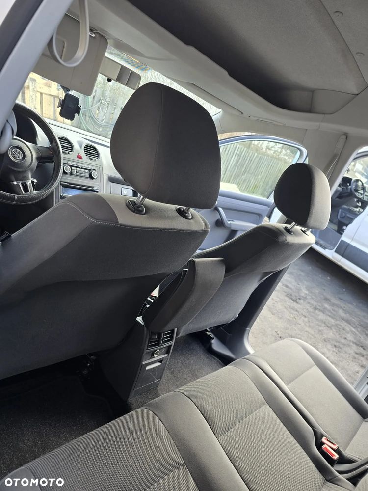 Volkswagen Caddy 1.6 (7-Si.) DSG Edition 30 - 11