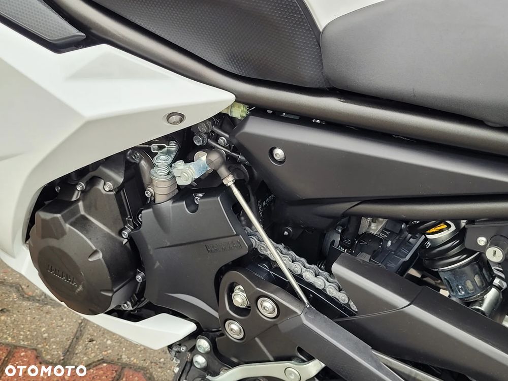 Yamaha XJ - 15