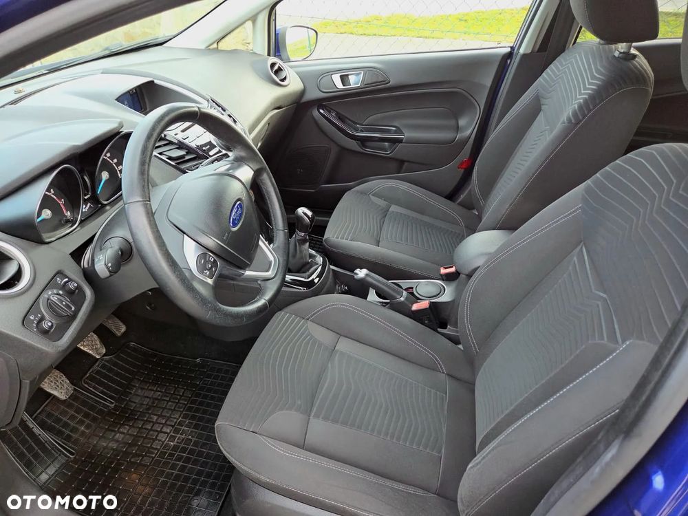 Ford Fiesta 1.0 EcoBoost STart-Stop Titanium - 8