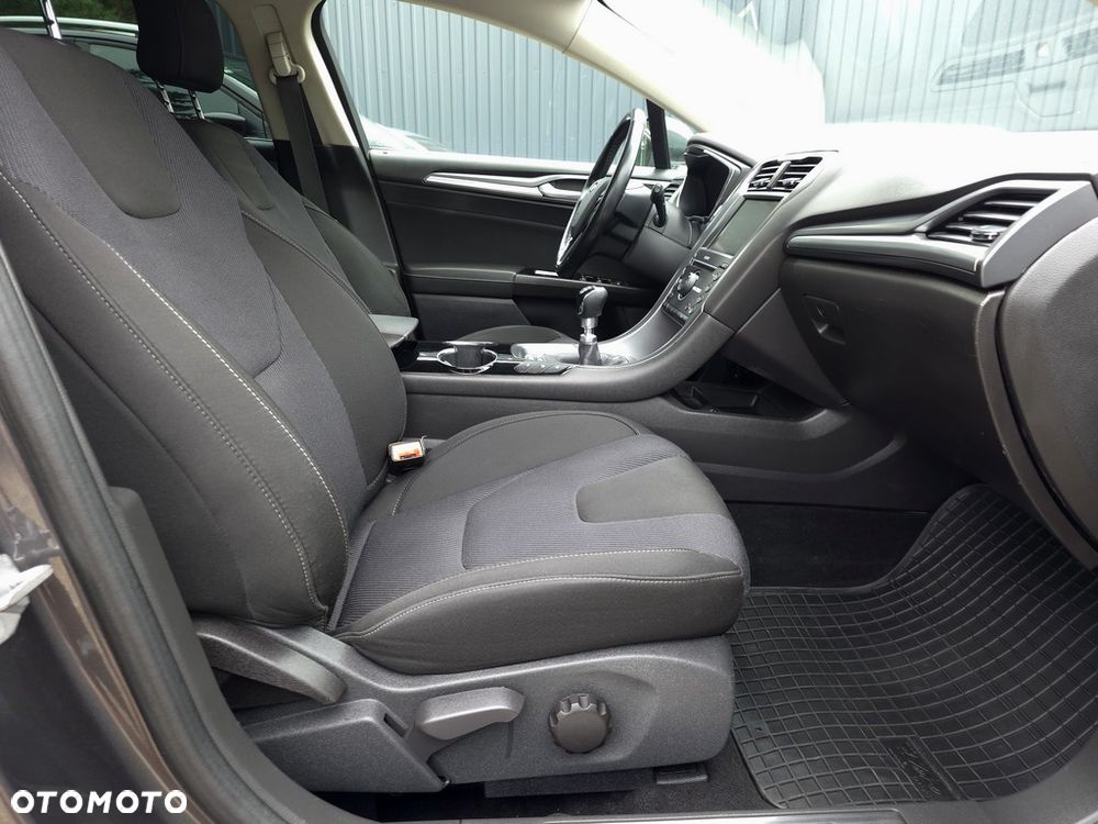 Ford Mondeo 2.0 TDCi Titanium - 14