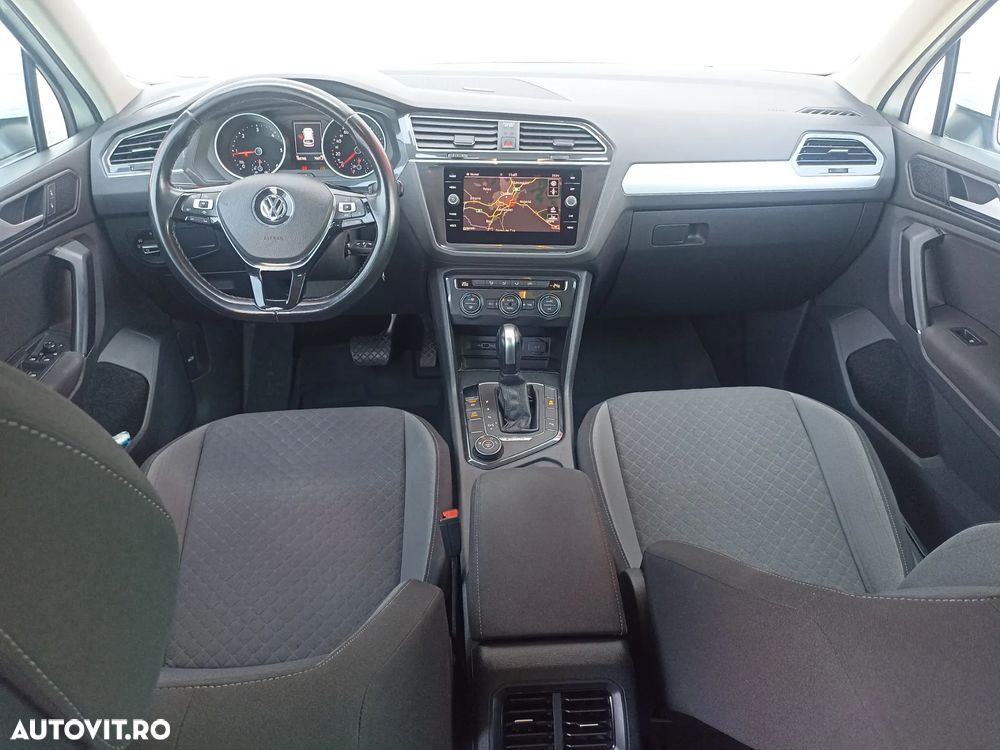 Volkswagen Tiguan 2.0 TDI 4Mot DSG Comfortline - 16