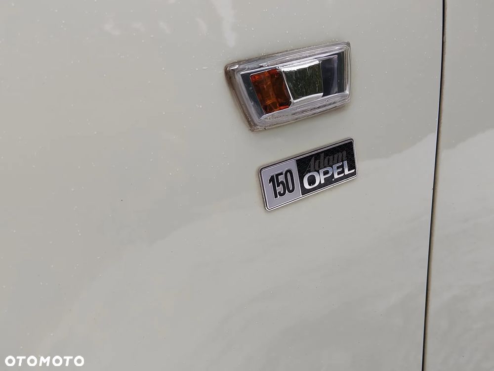 Opel Corsa 1.4 16V 150 Jahre - 3