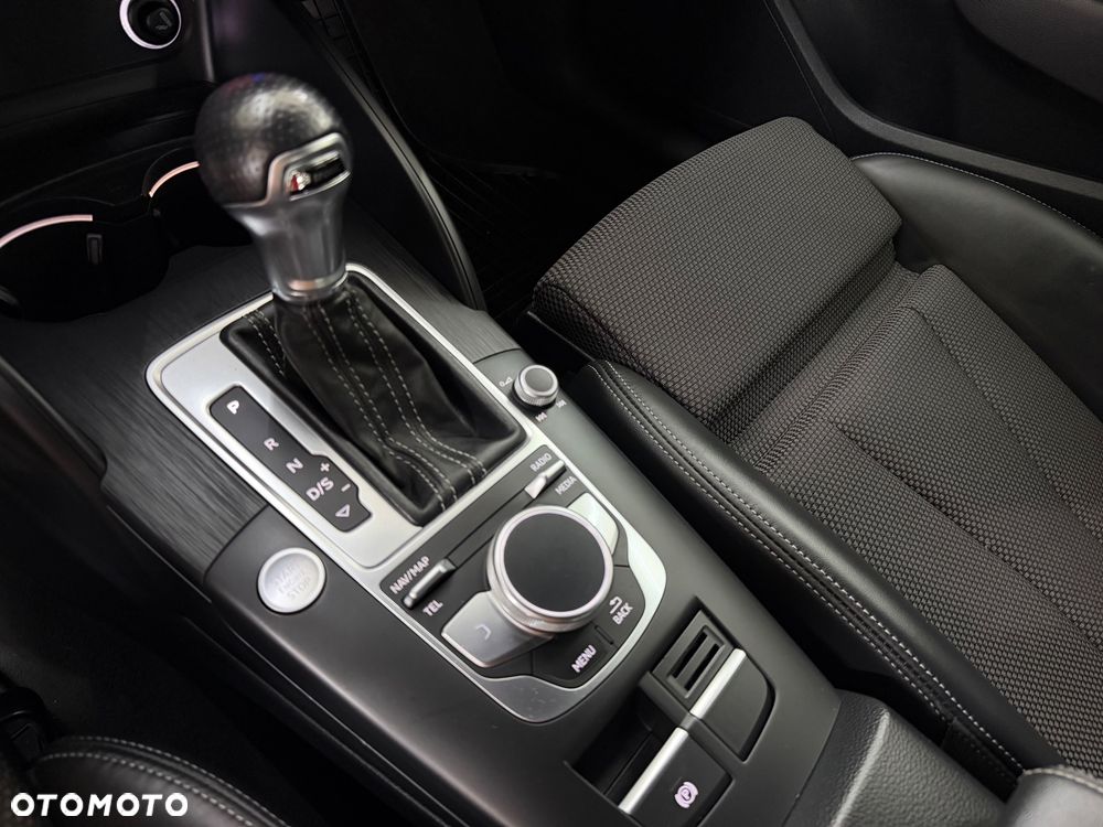 Audi A3 Sportback 40 TFSI Quattro S tronic - 16