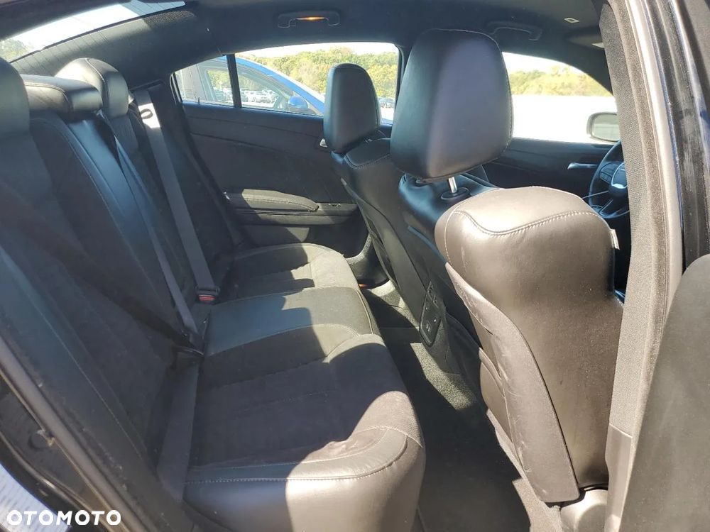 Dodge Charger 5.7 R/T - 9