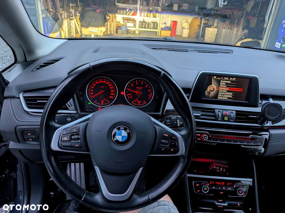 BMW Seria 2 218i GT Luxury Line - 10