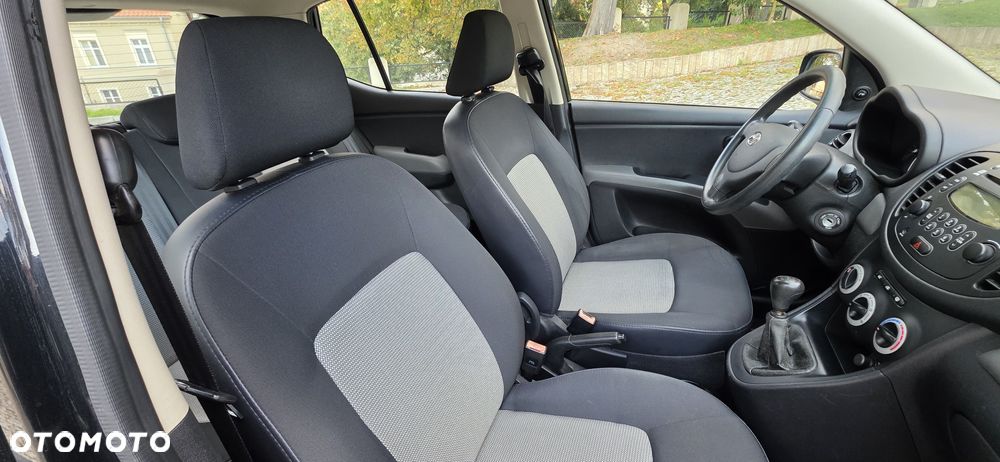 Hyundai i10 1.1 Edition Plus - 11