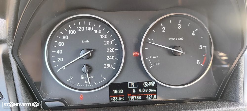 BMW 218 d Coupe Advantage — fotografia 9