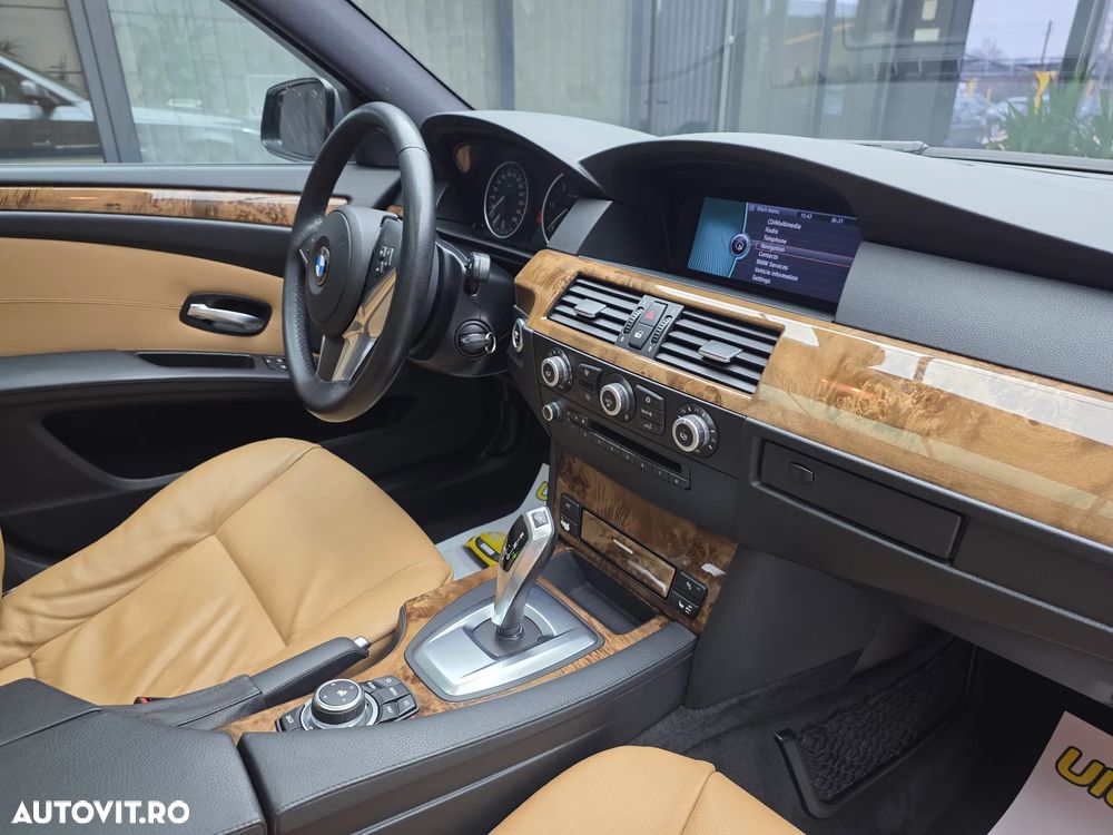 BMW Seria 5 520d Aut. Edition Lifestyle - 13