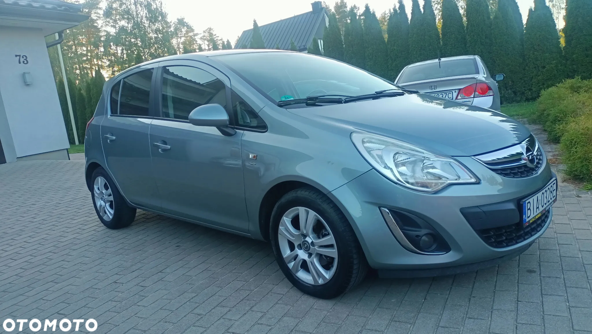 Opel Corsa 1.4 16V Satellite - 12