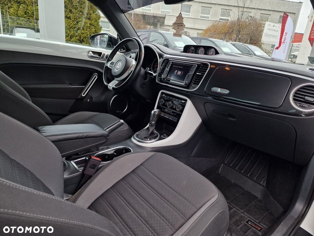 Volkswagen Beetle 2.0 TSI BMT R-Line DSG - 15