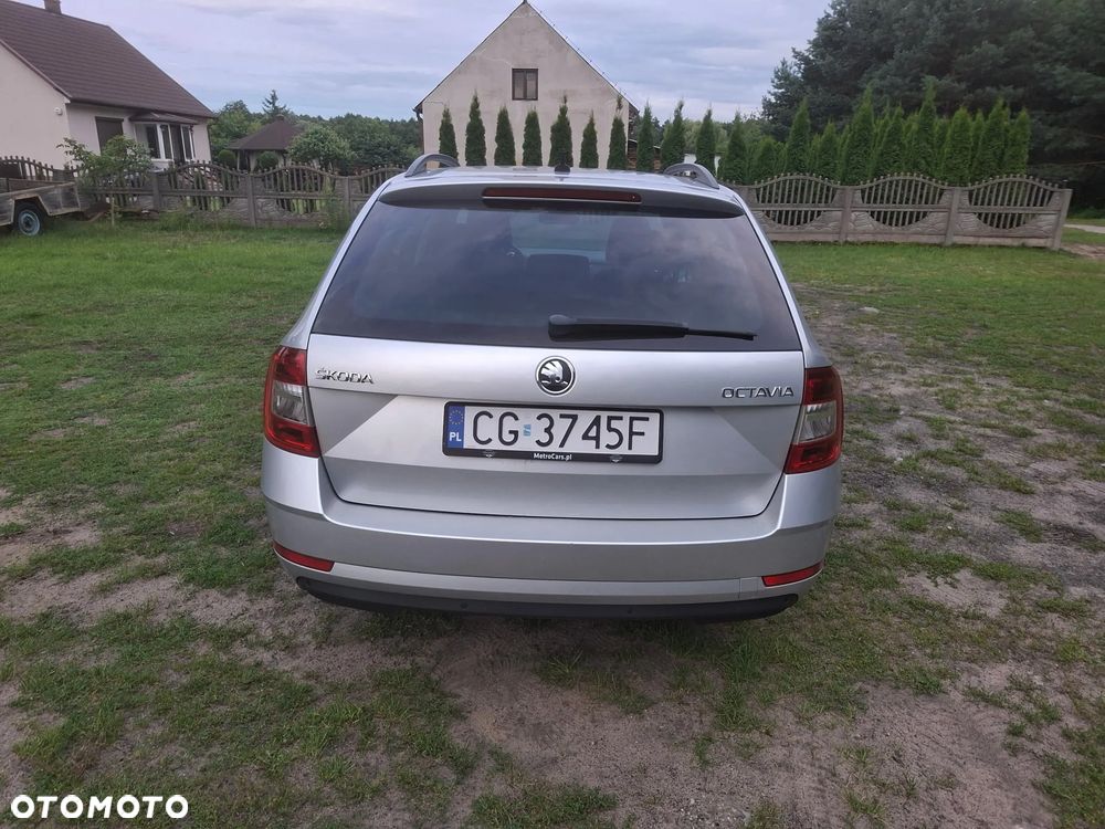 Skoda Octavia 1.6 TDI Ambition - 7