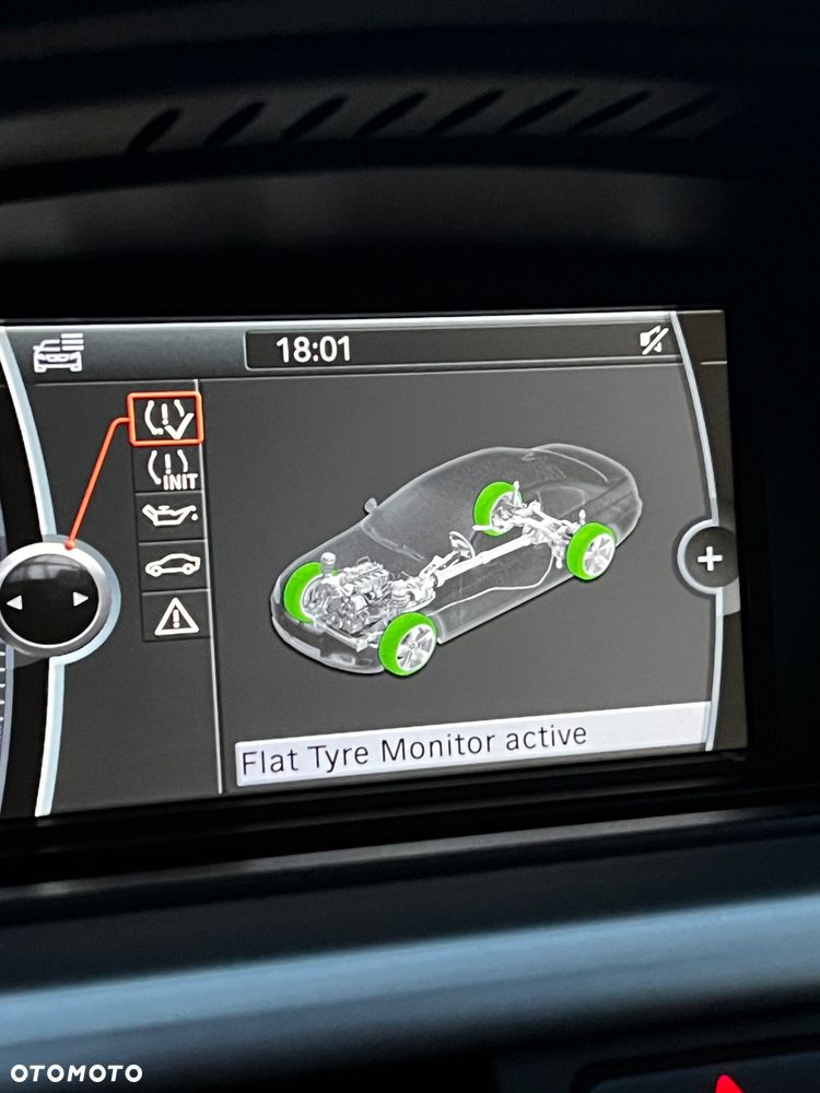 BMW Seria 3 330d - 35