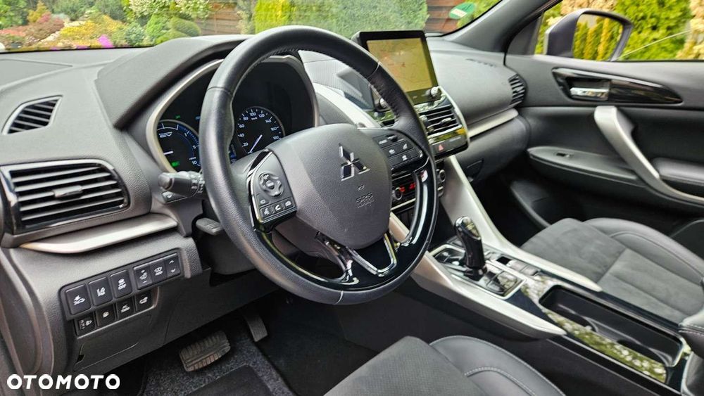 Mitsubishi Eclipse Cross - 21