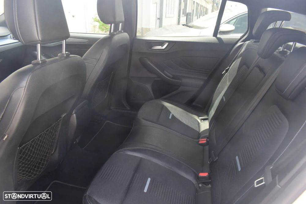 Ford Focus SW 2.0 TDCi EcoBlue Active Aut. - 14