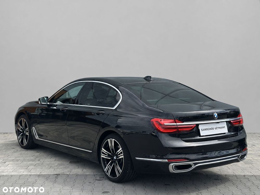 BMW Seria 7 - 9