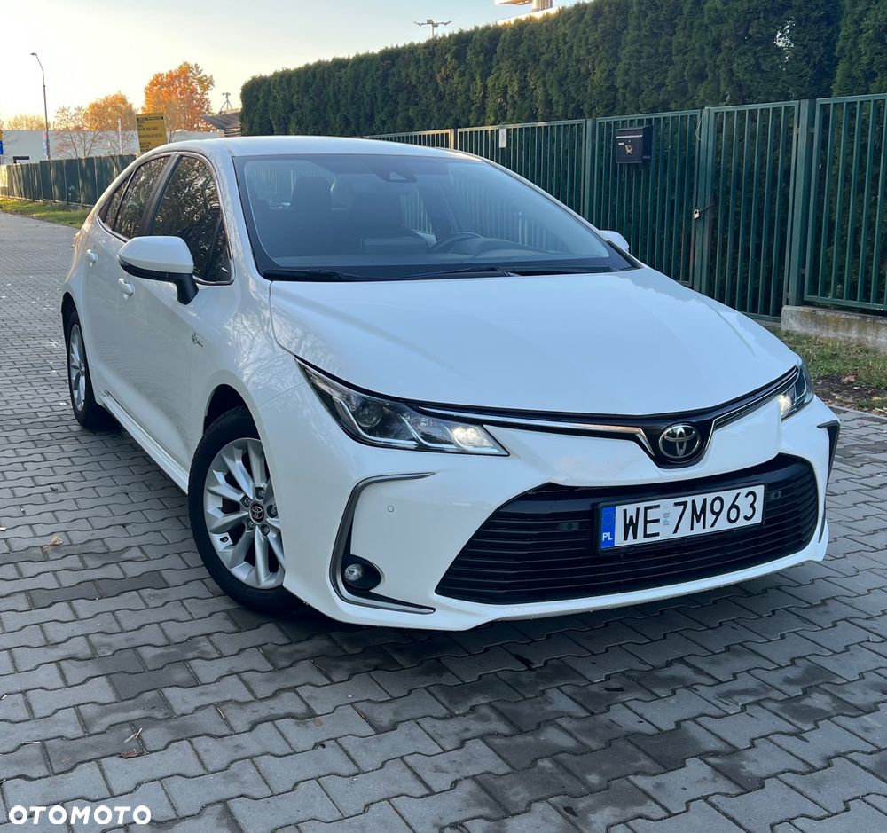 Toyota Corolla - 1