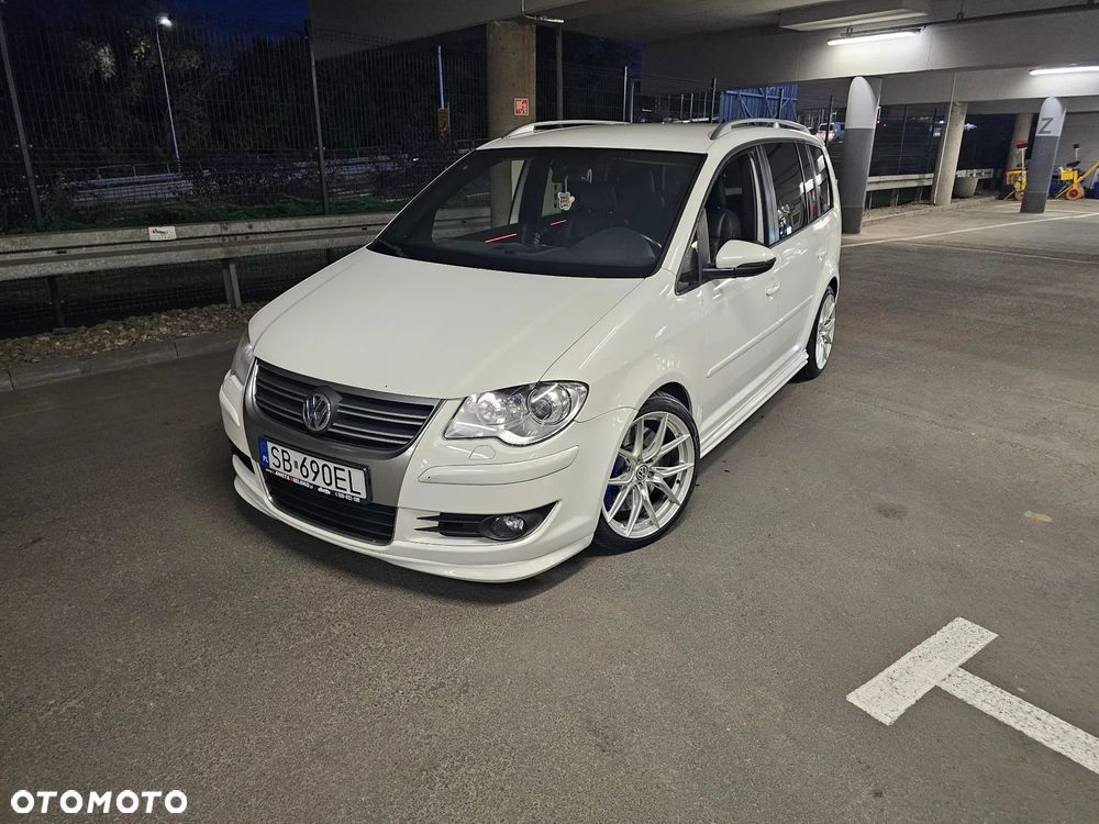 Volkswagen Touran - 9