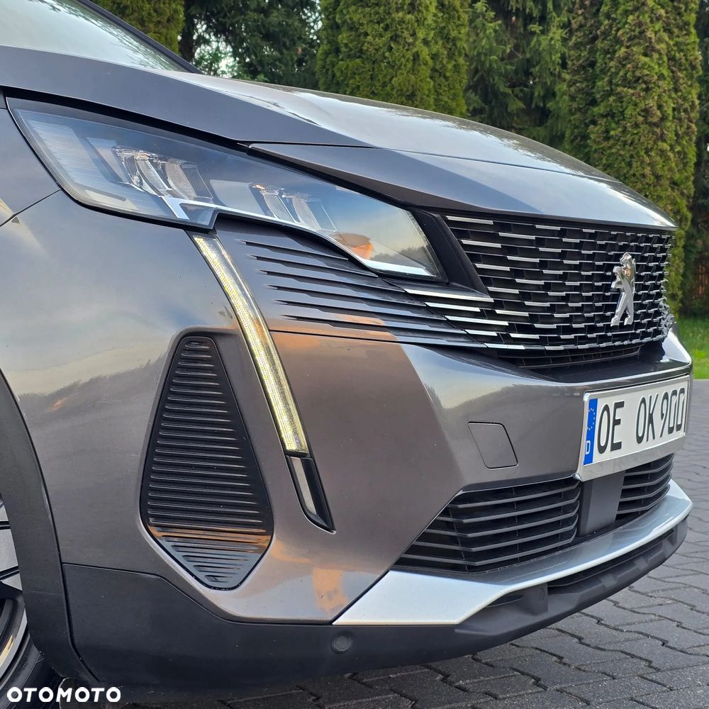 Peugeot 5008 PureTech 130 EAT8 Stop & Start Roadtrip - 8