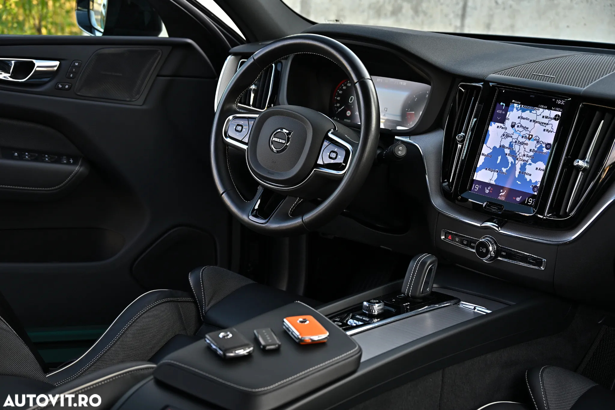 Volvo XC 60 B4 D AWD Geartronic RDesign - 36