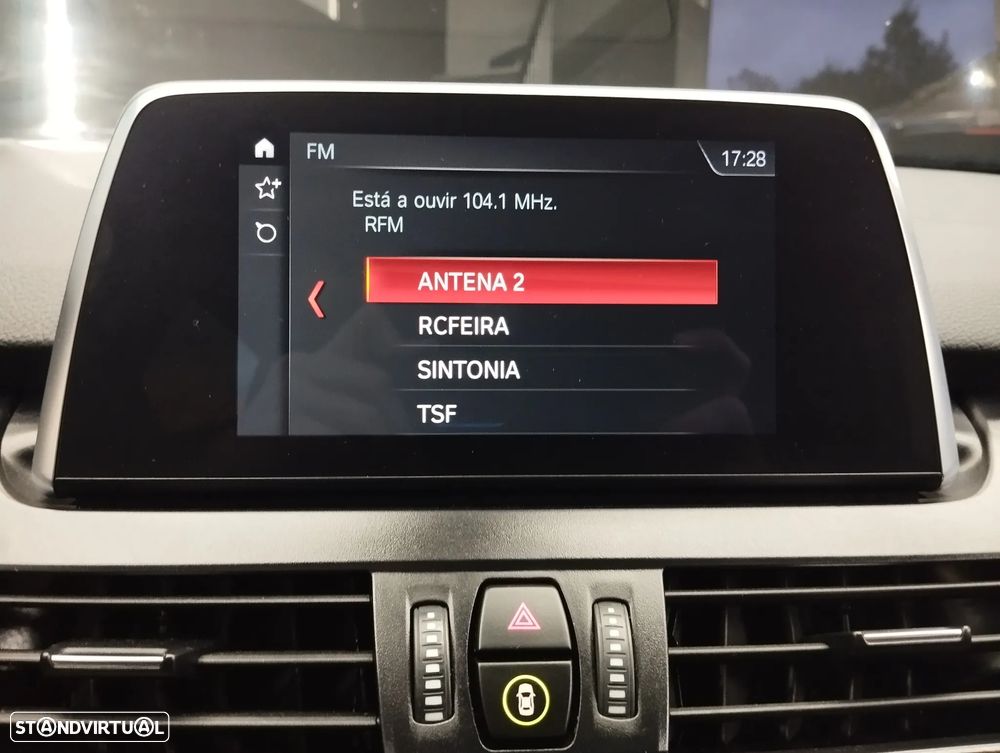 BMW 225xe Active Tourer Advantage - 38