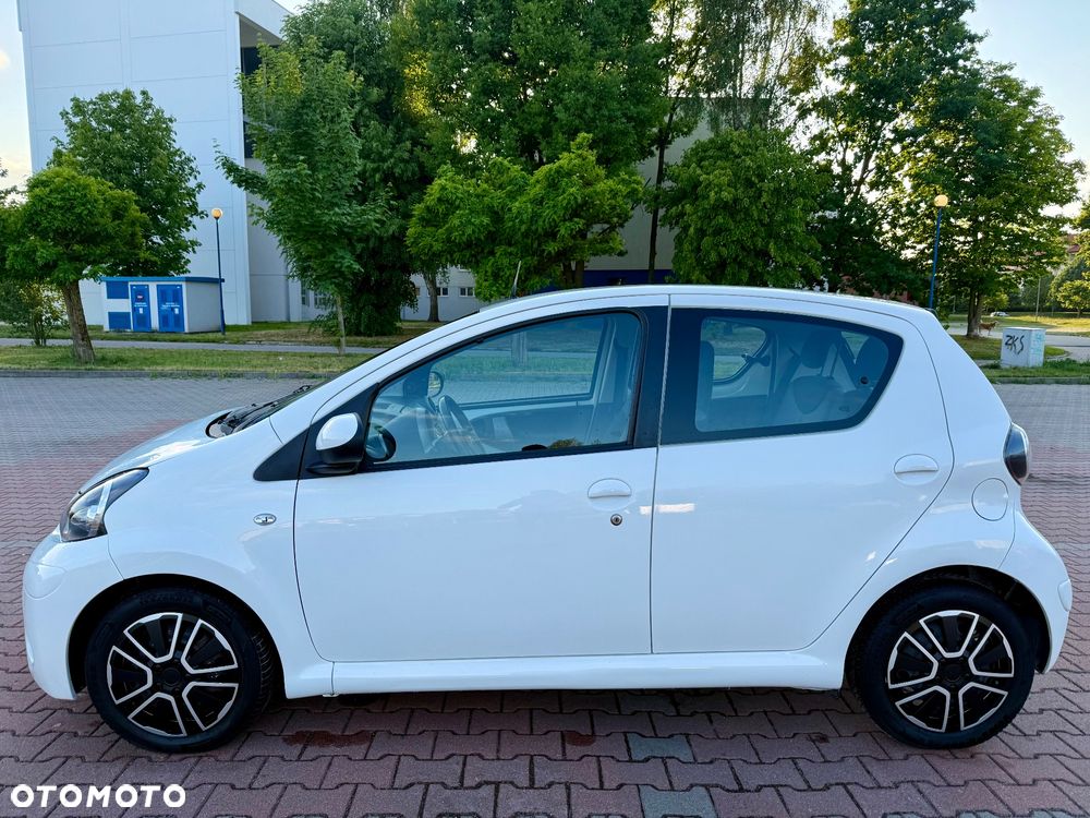 Toyota Aygo 1.0 VVT-i Sol EU5 MM - 3