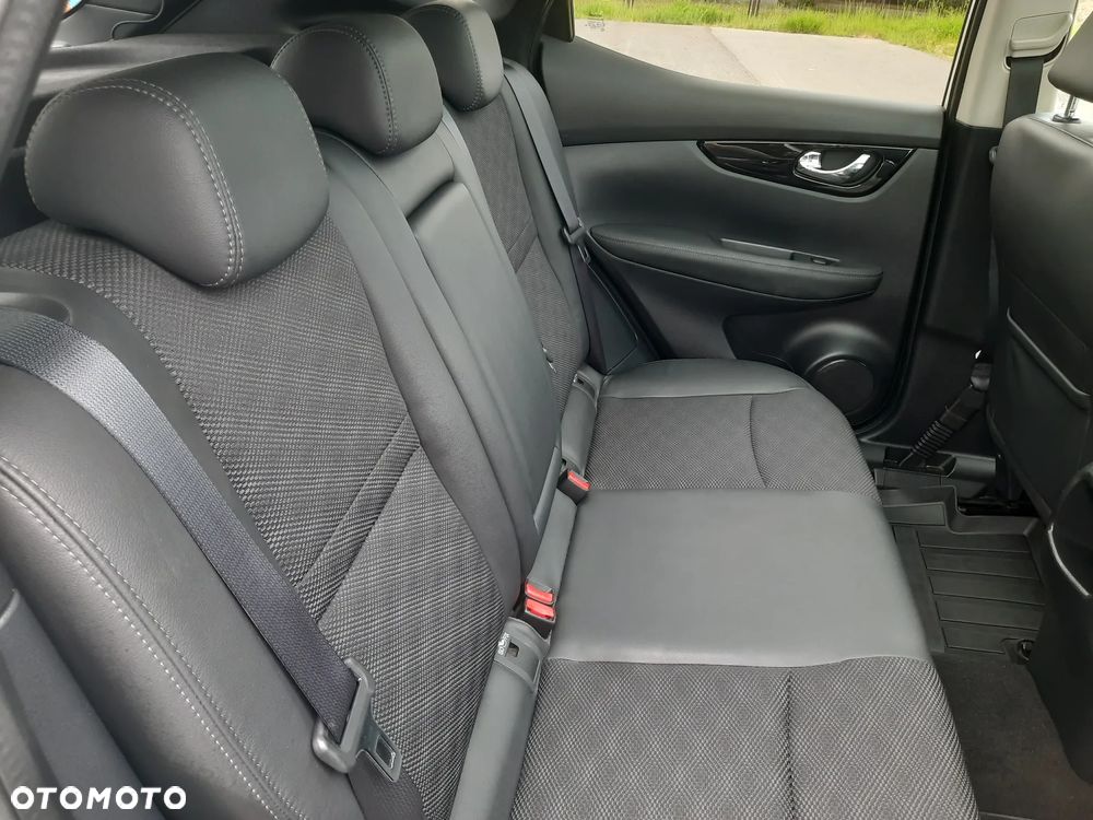 Nissan Qashqai 1.6 DIG-T Tekna+ - 21