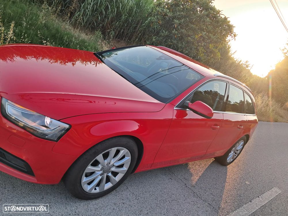 Audi A4 2.0 TDI ultra DPF Attraction - 2