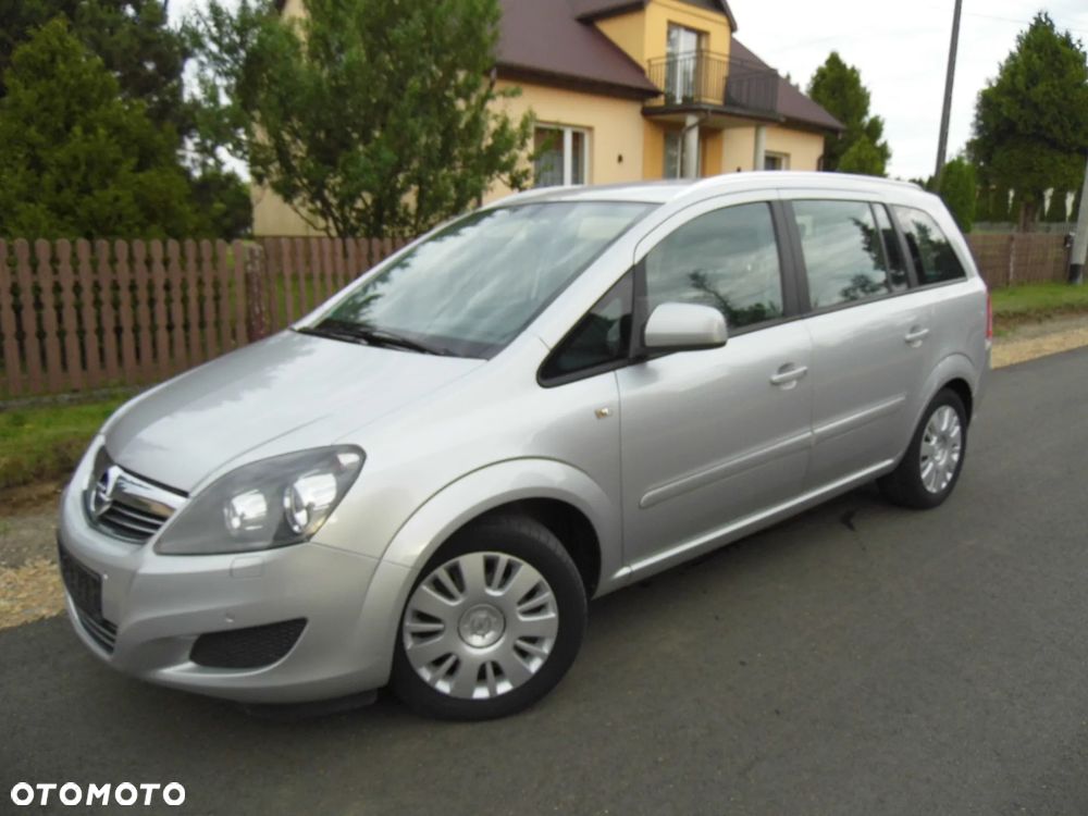 Opel Zafira 1.8 Design Edition - 4