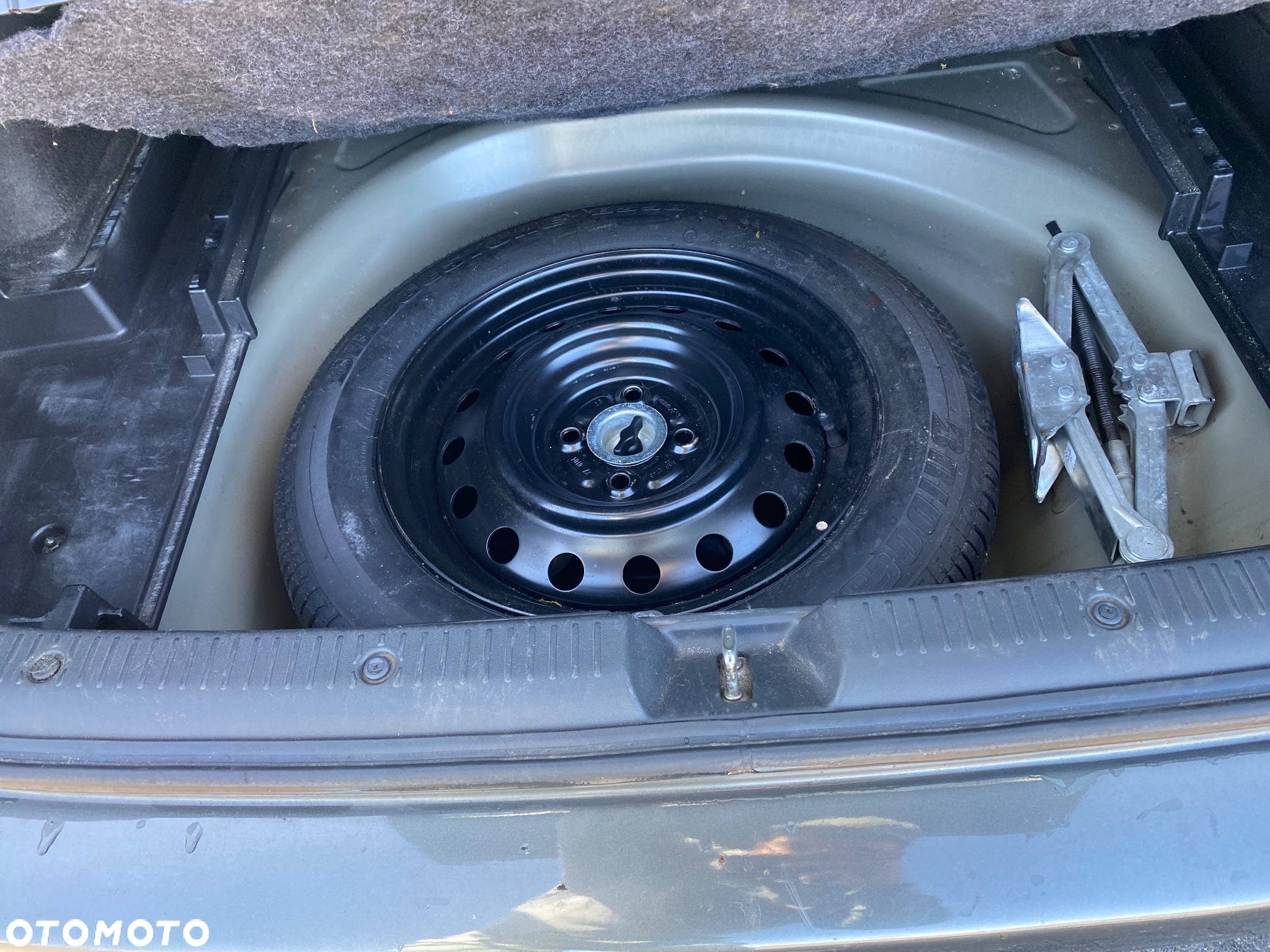 Toyota Corolla - 17
