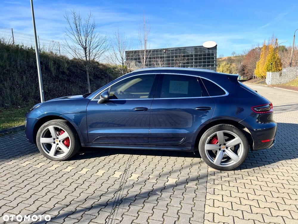 Porsche Macan Turbo PDK - 11
