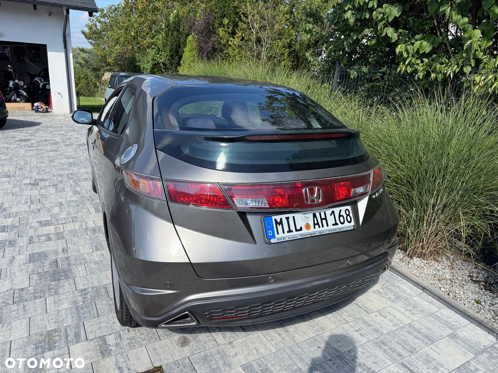 Honda Civic 1.8 Comfort - 19