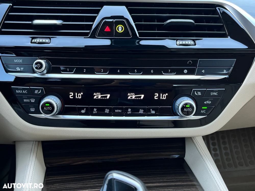 BMW Seria 5 530e xDrive AT PHEV - 26