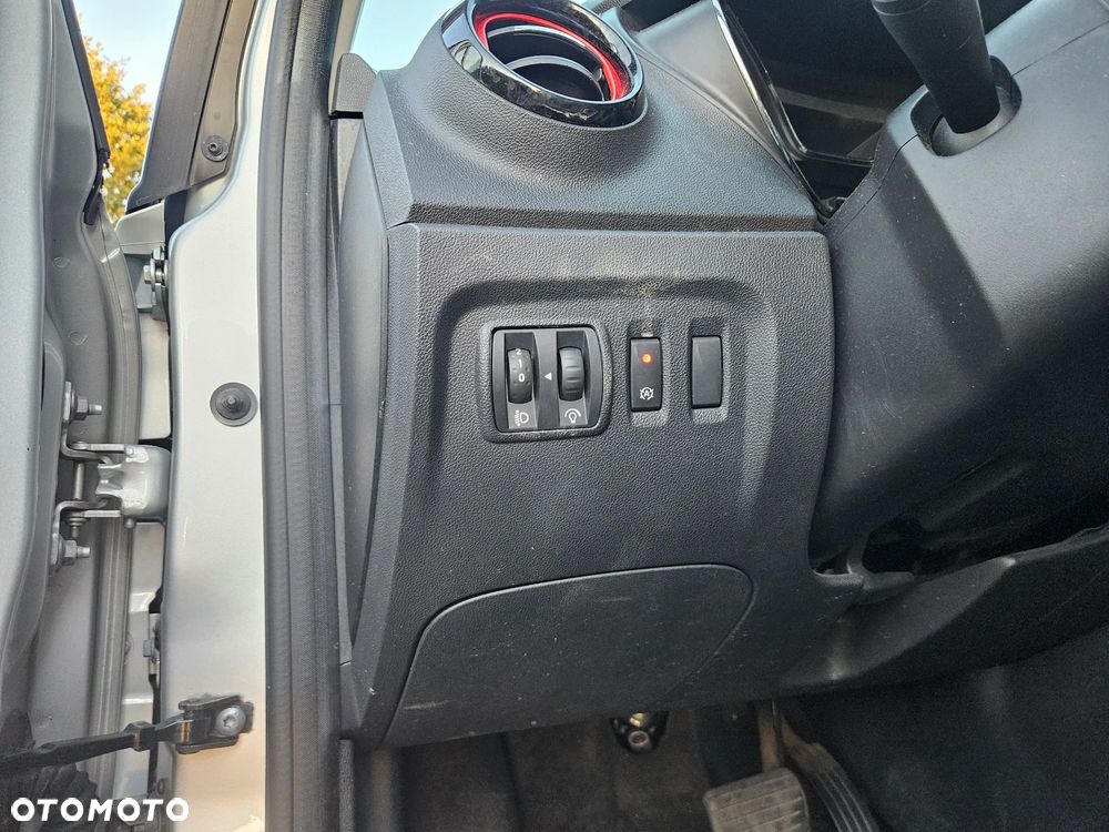 Renault Captur ENERGY TCe 120 EDC Bose Edition - 29