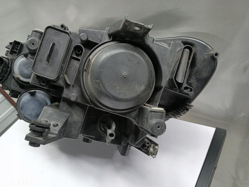 LAMPA PRAWY PRZÓD PRZEDNIA VW TOURAN 3 5TB941006 - 7