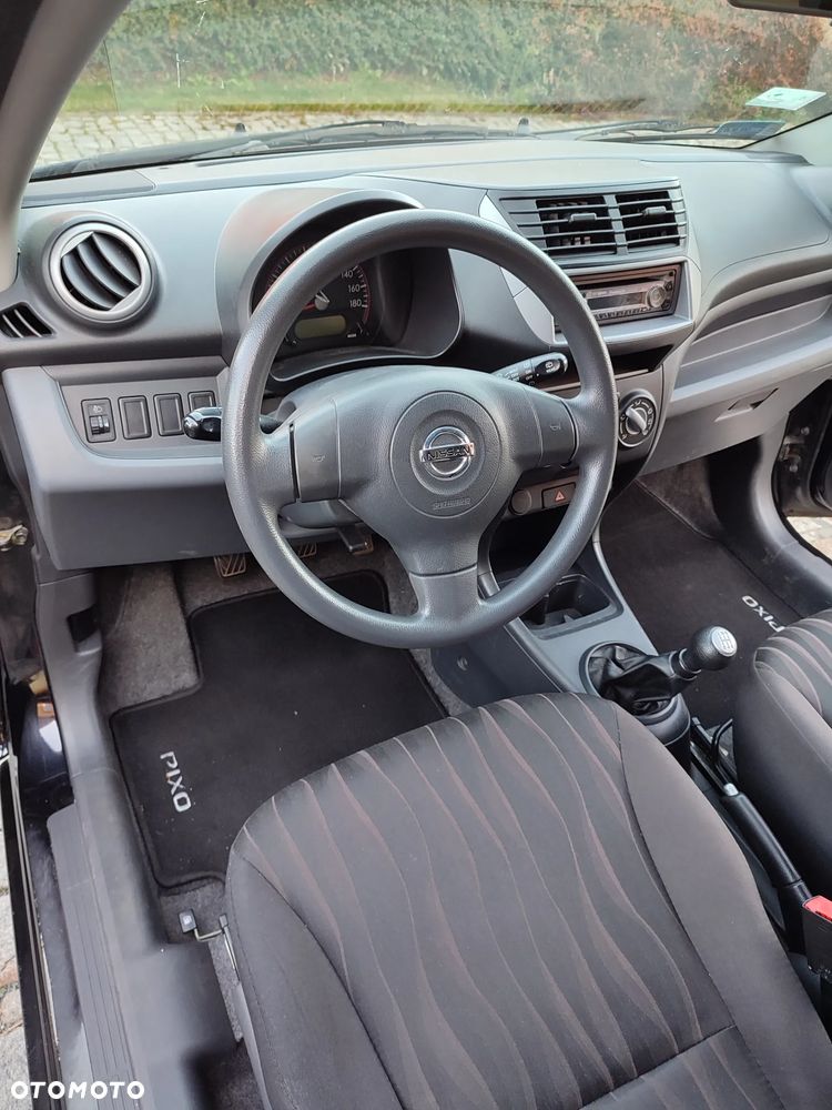 Nissan Pixo - 13