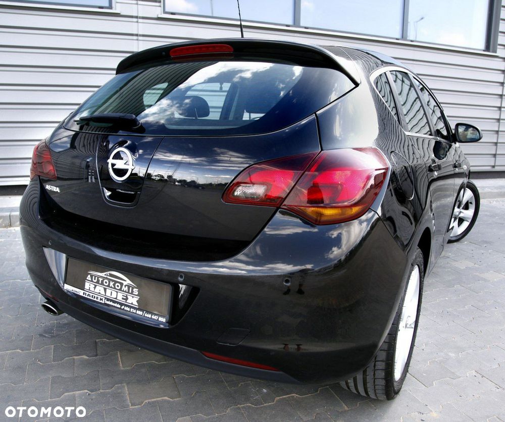 Opel Astra IV 1.4 T Enjoy - 28