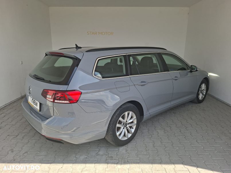Volkswagen Passat 2.0 TDI DSG Comfortline - 3